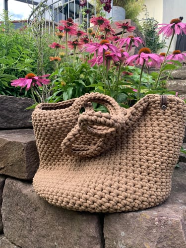 Customer photo review of Personalisierte Labels mit Chicago Screws - Kunstleder-Label mit Schrauben