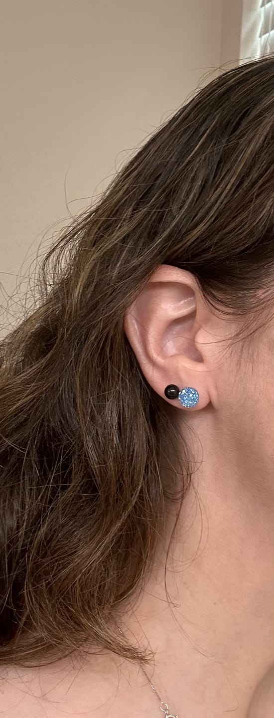 Customer photo review of Black Pearl Studs Hypoallergenic Earrings for Sensitive Ears Made with Plastic Posts