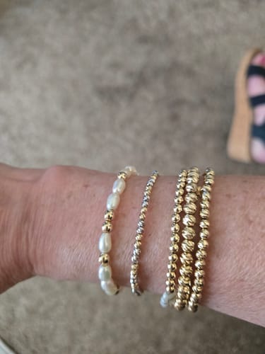 Customer photo review of ivy bracelet