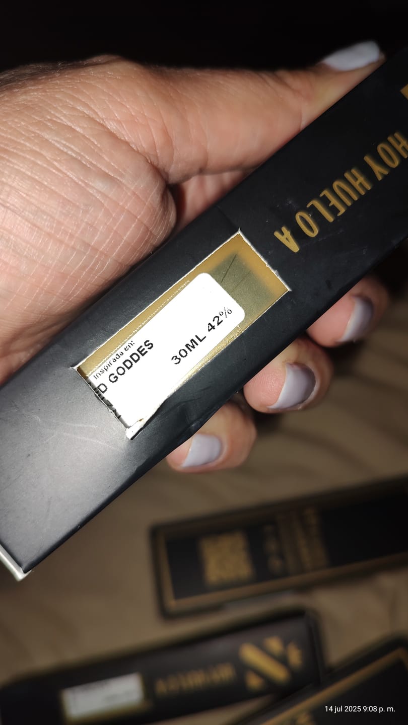 Customer photo review of Perfume Tendencia D GODDES BURBERRY NUEVO NOVIEMBRE 2023 zenz