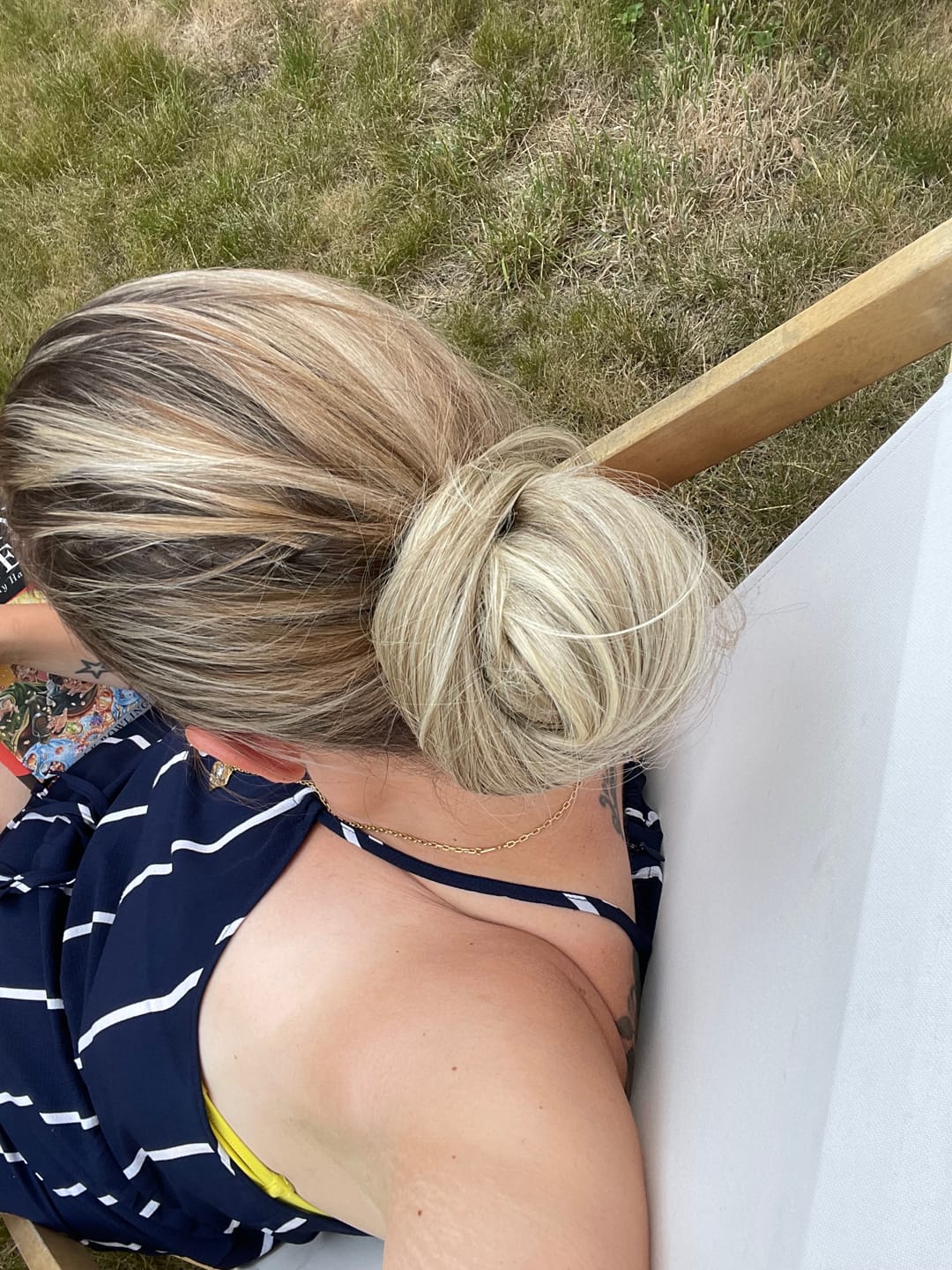 Customer photo review of Stranded Clip-in Mum Bun - Colour #18/22 Iris