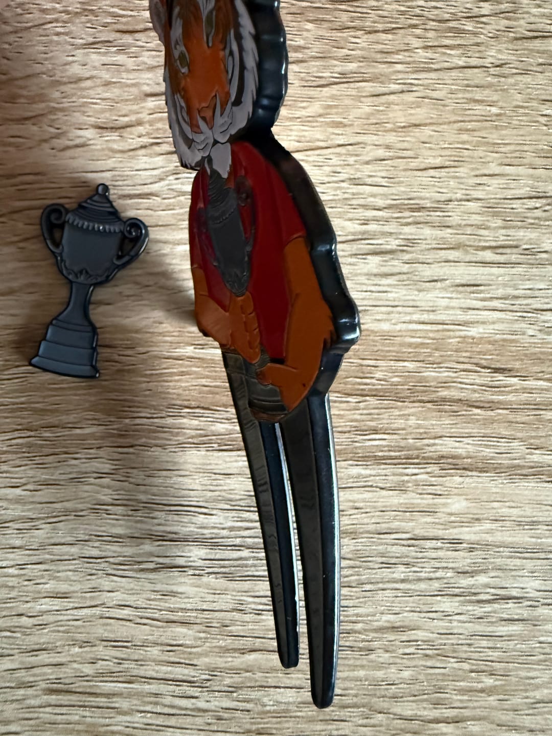 Customer photo review of Championship Tiger divot tool + ball marker & hat clip