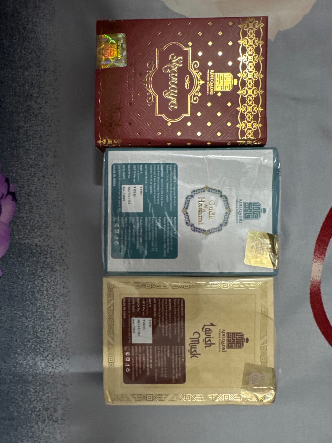 Customer photo review of 3 Pcs Attar Set Shanaya, Lavish Musk And Oudh Al Hashmi 5.5 Ml Each