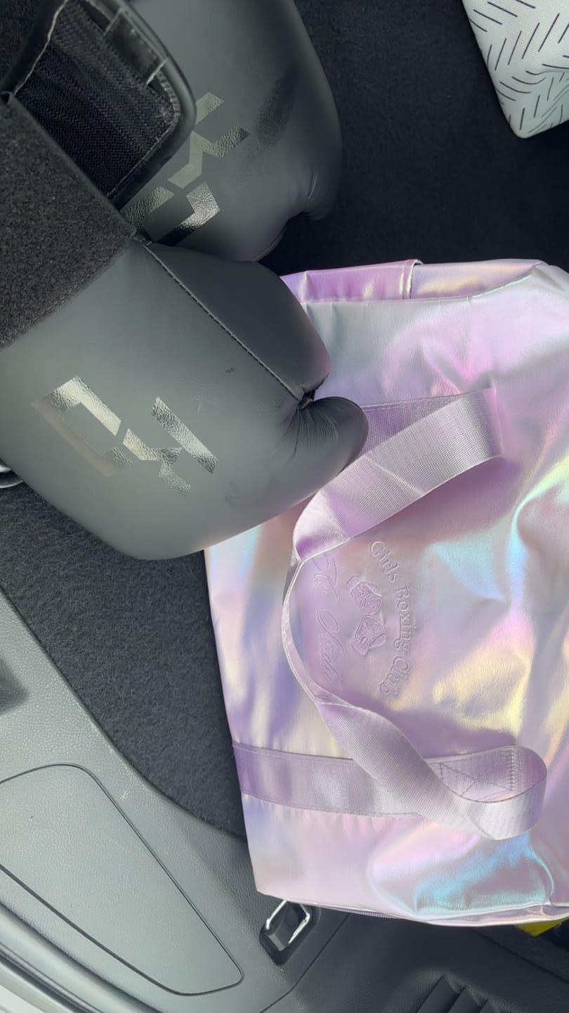 Customer photo review of Contemporary Ink 02 Boxing Gloves