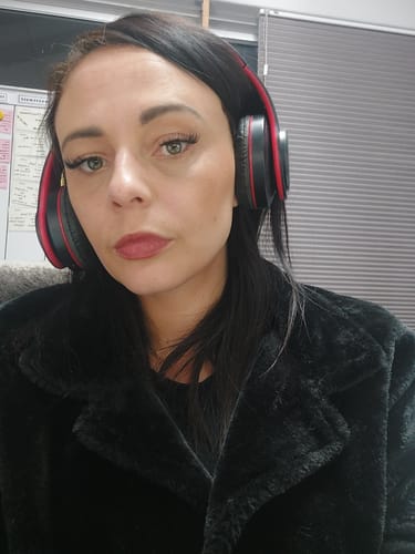 Customer photo review of The Super Glo Hydro Boost Jelly Moisturiser