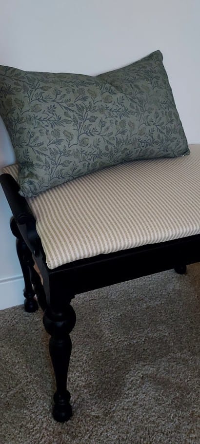 Customer photo review of Faye in Blue - 12x20" | 12x40"