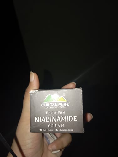 Customer photo review of Niacinamide Cream – Minimize Pores, Reduce Dark Spots, Fades Hyperpigmentation & Keeps the Skin Firm & Healthy
