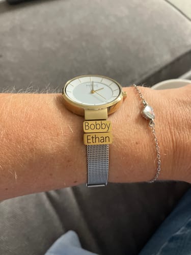 Customer photo review of Mesh charm name gold