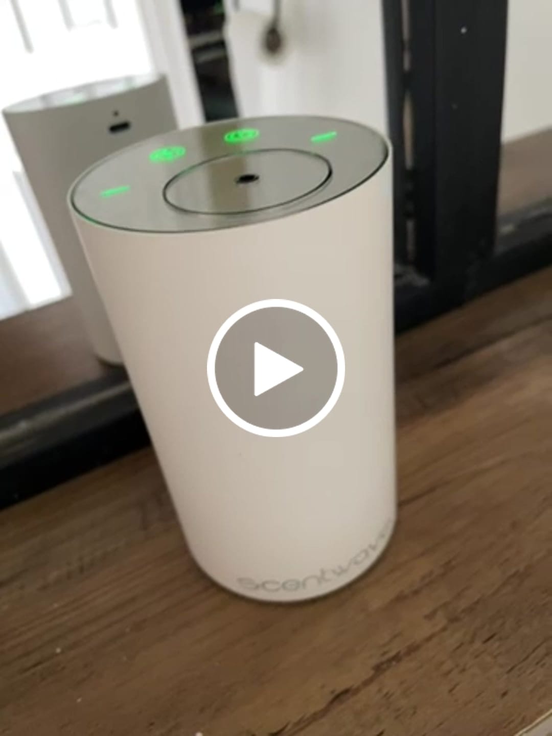 Customer video review of Scentwave™ Diffuser