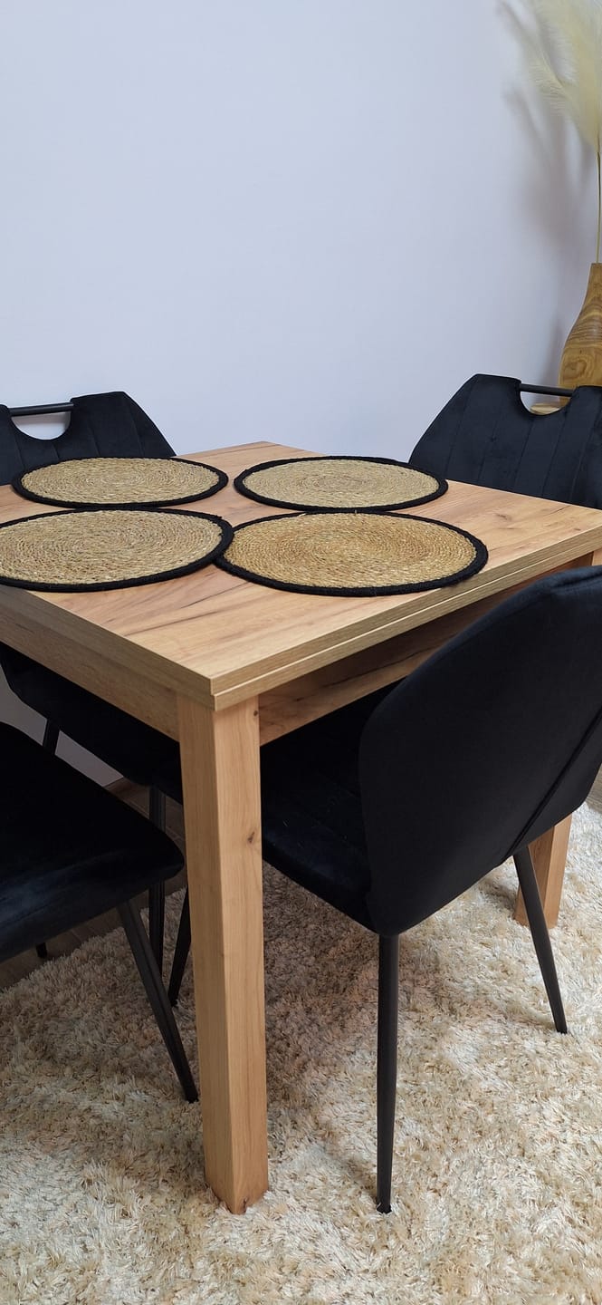 Customer photo review of Masa extensibila GRACJAN, stejar craft, PAL laminat, 80/160x80x76 cm