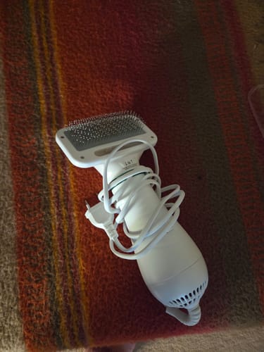Customer photo review of PetDry Brush - 2 az 1-ben kisállat szárító és kefe