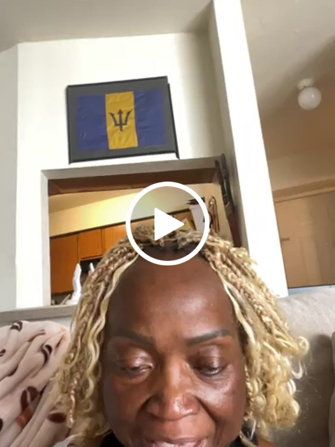 Customer video review of #613 Blonde Deep Wave Bulk Hair Extensions for Braiding