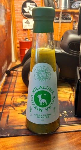 Customer photo review of Salsa Verde Cilantro