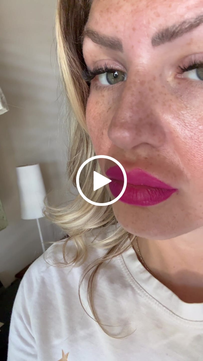 Customer video review of Lash tweezers