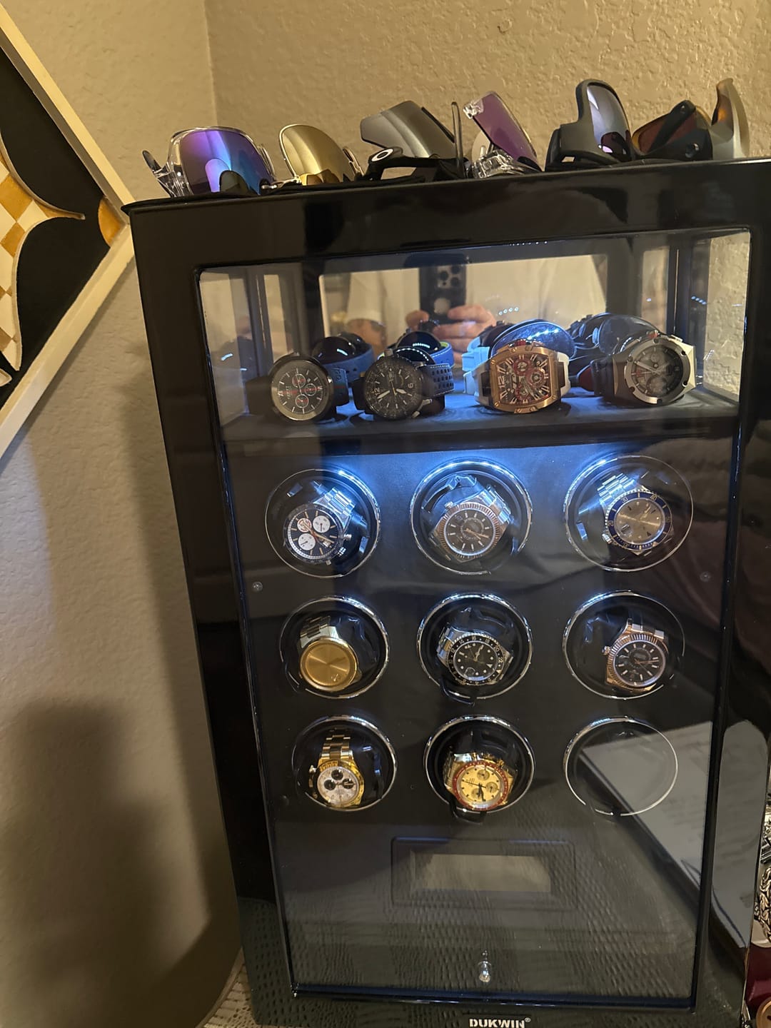 Customer photo review of 9 Watch Winders with Extra 4 Watches Storage LCD Remote Control Fingerprint Lock/Key lock - Black