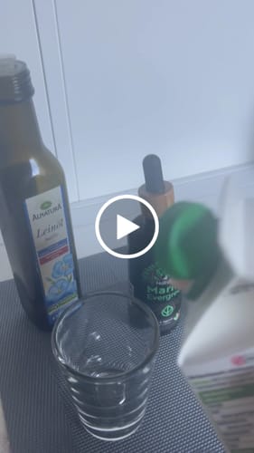 Customer video review of Omega 3 Algenöl