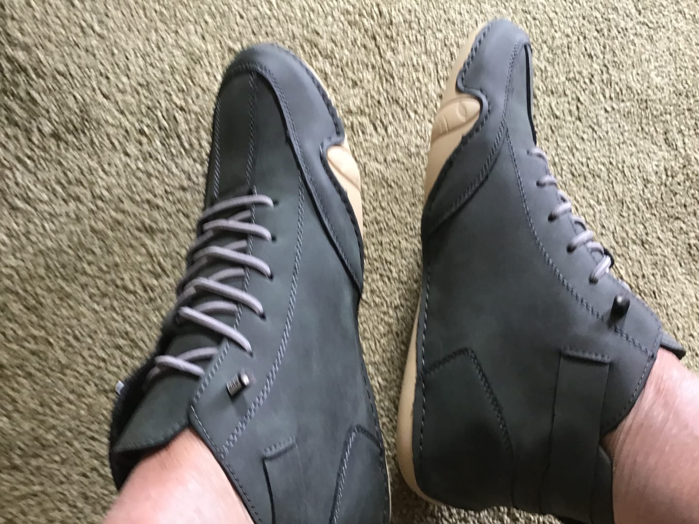 Customer photo review of FeelFree – Ergonomische, pijnverlichtende & waterdichte barefoot schoenen