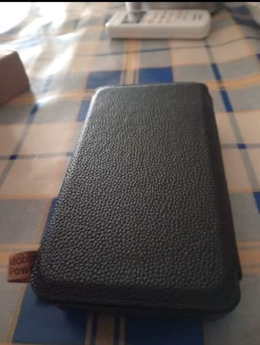Customer photo review of SolaBank Fold Wireless Charging Powerbank 10000mAh