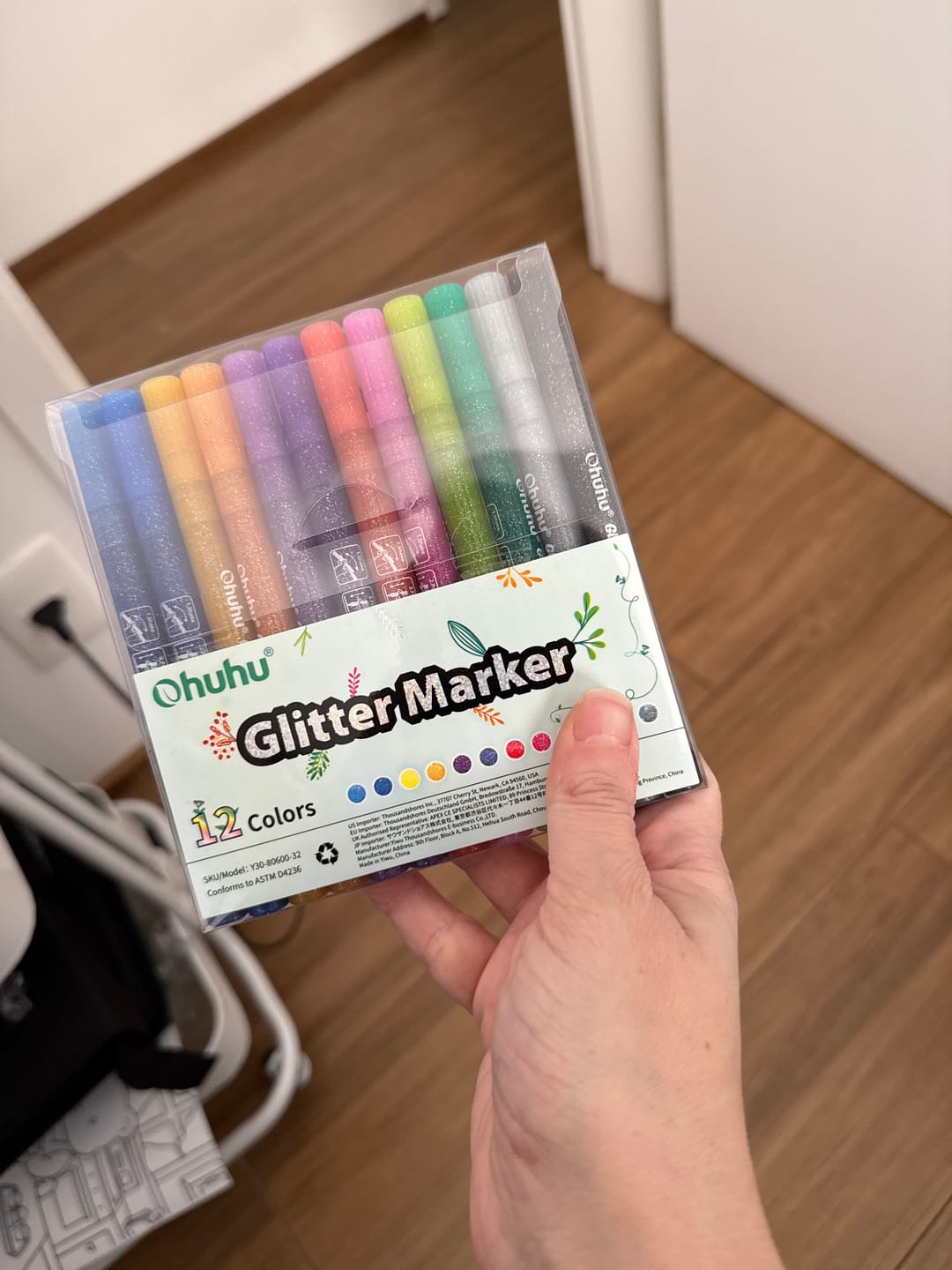 Customer photo review of Ohuhu Water-Based Glitter Metallic Marker Pens, 12 Shimmer Colors