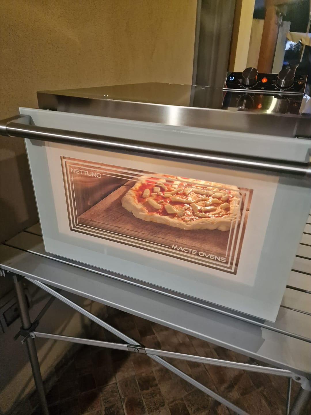 Customer photo review of Macte Ovens Nettuno | Forno elettrico per pizza e pane
