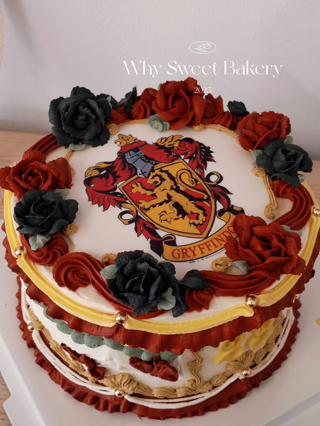 Customer photo review of 12 cm Round Custom Edible Icing Image