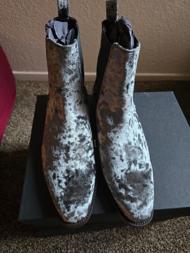 Customer photo review of THE GREYSTONE VELVET