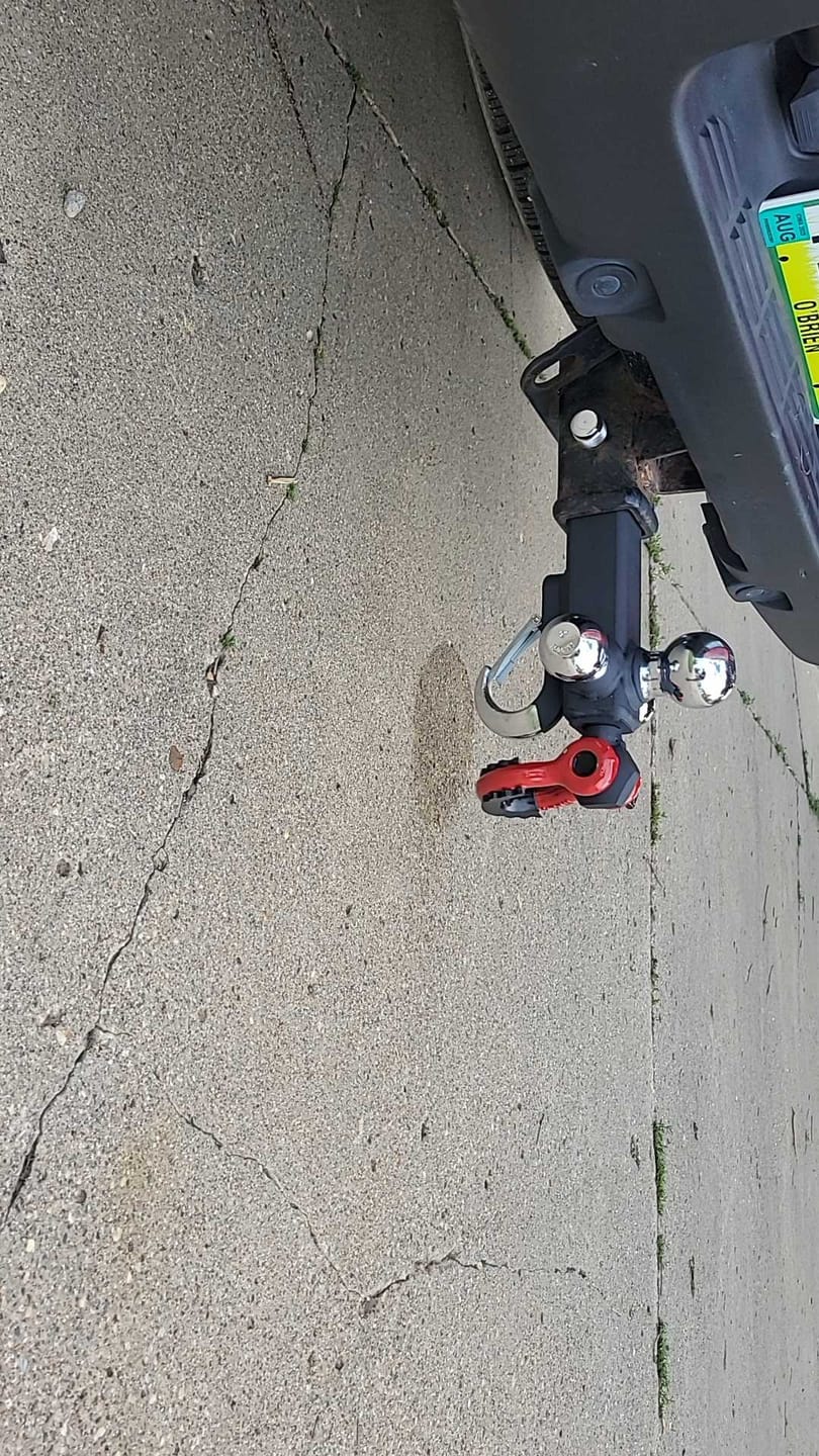 Customer photo review of TYT Tri-Ball Mount with  Shackle and Tow Hook