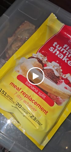 Customer video review of Flat Tummy Shakes: Banana Split