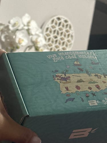 Customer photo review of Mis Raíces Blue