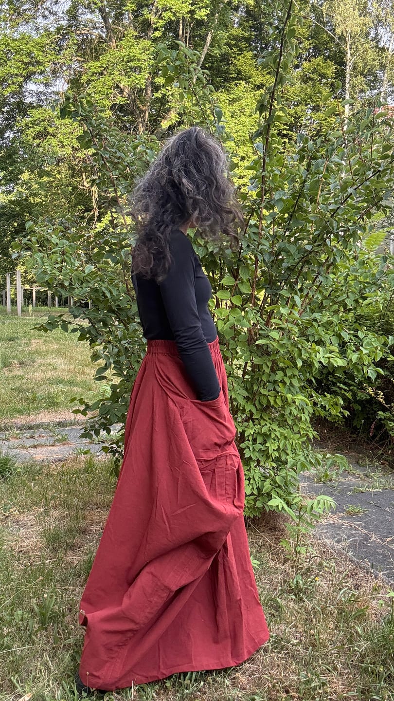 Customer photo review of Maxi Skirt Alaina Rust