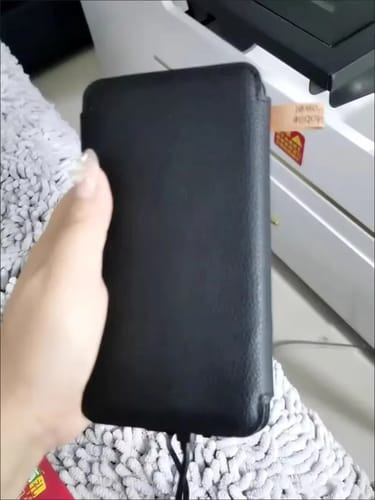 Customer photo review of SolaBank Fold Wireless Charging Powerbank 10000mAh