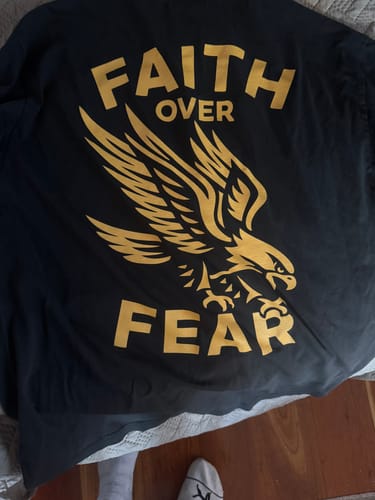 Customer photo review of UNSHAKEN OVERSIZED BOX TEE