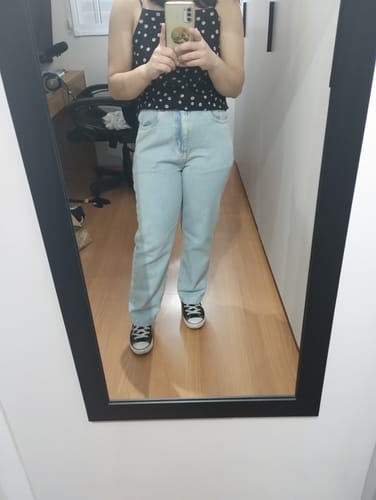 Talita P. review of Calça Jeans Mom Jequitibá Azul Claro image 1 out of 3