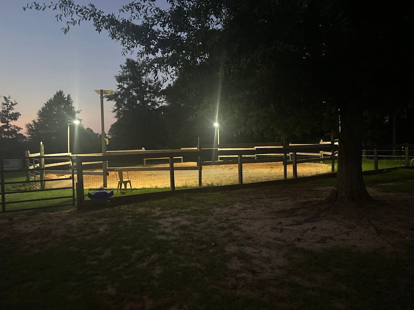 Customer photo review of 3 + 1 Extra Free 175W Solar Street Lights 17500 Lumens
