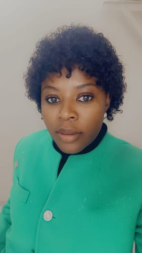 Customer photo review of Brazilian Full Cap Wig - Eva