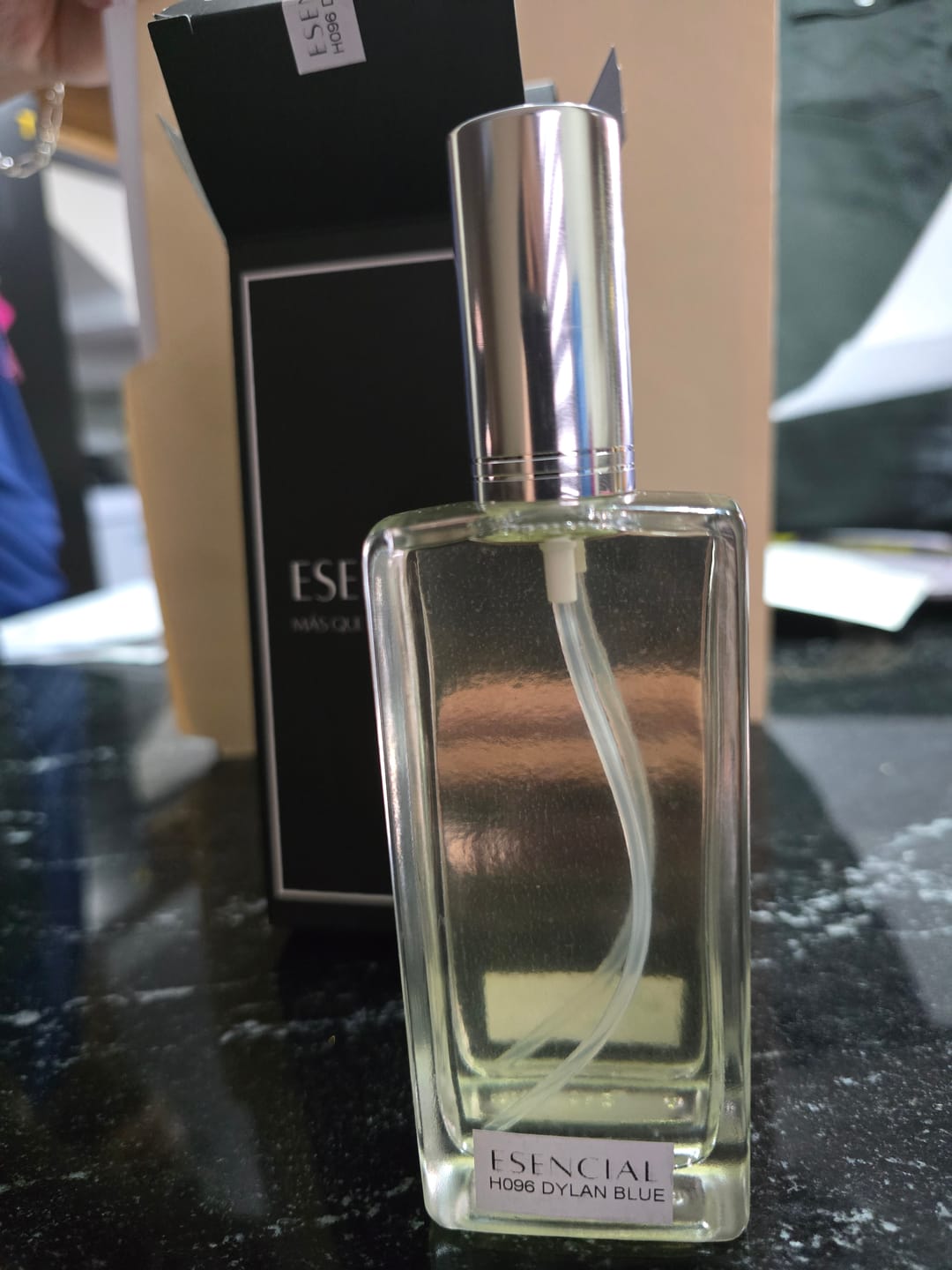 Customer photo review of H096 Inspirado en: Dylan Blue - Versace
