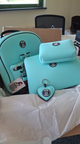 Loredana B. review of Pochette Grande image 1 out of 1