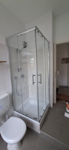 Customer photo review of SONNI Duschkabine Eckeinstieg Schiebetür ohne Duschtasse Ablaufgarnitur 70-120cm Höhe 185cm/195cm