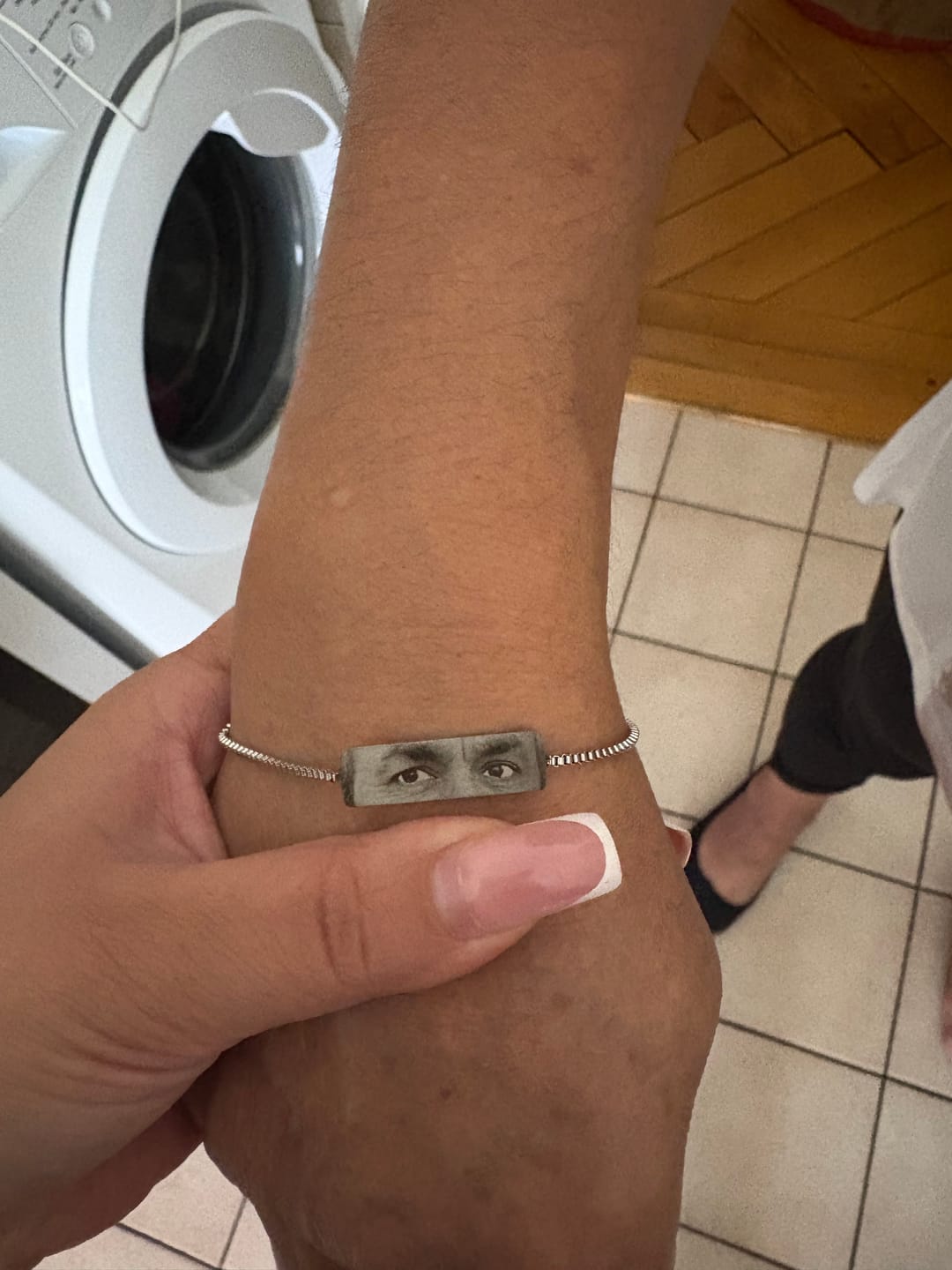 Customer photo review of Elegance Armband