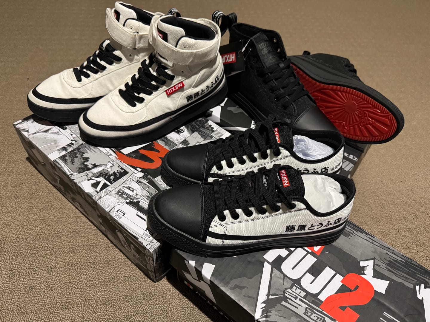 Customer photo review of HTXJPN Fuji2 Kuro High Top Sneakers