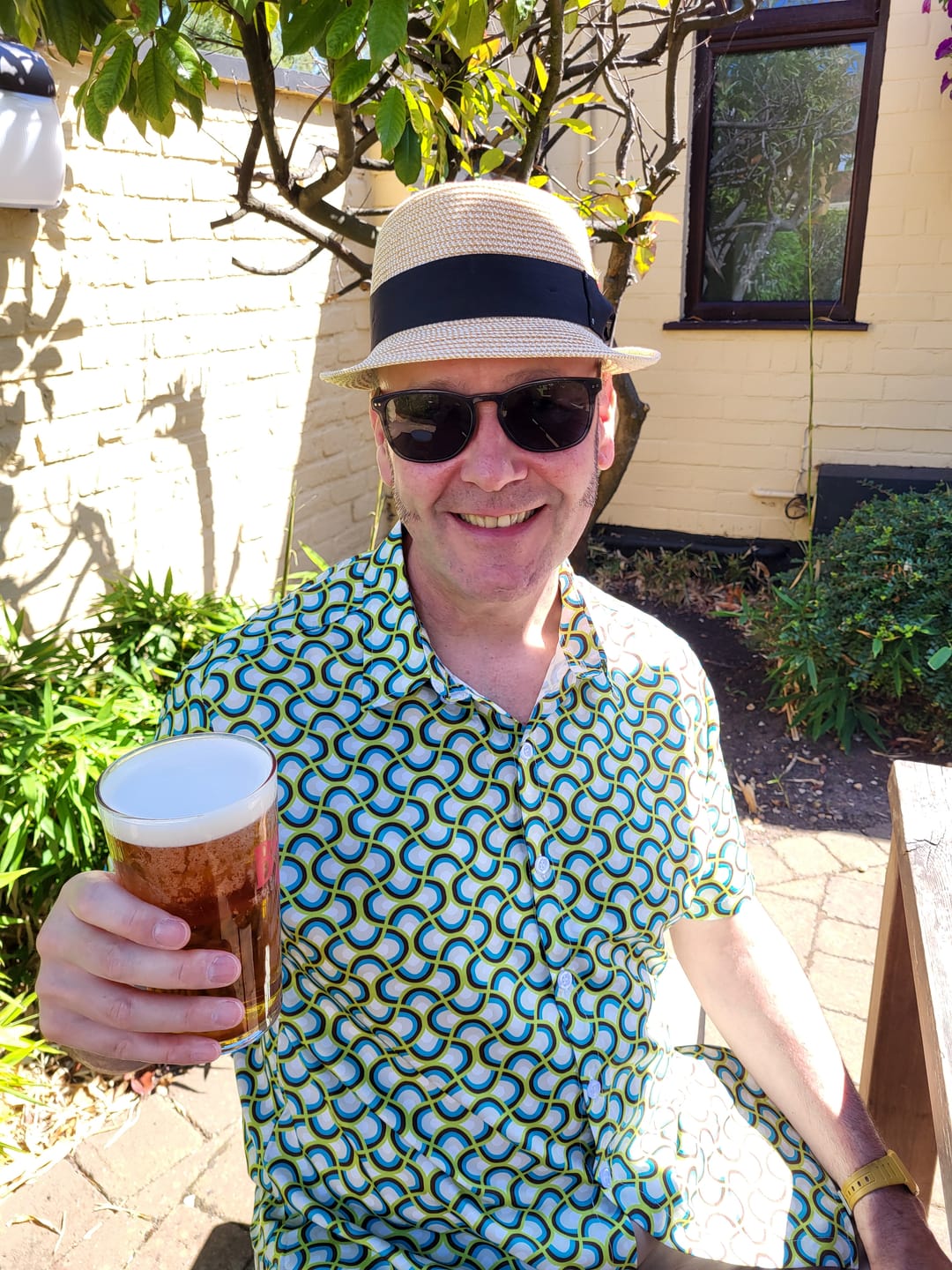 Customer photo review of Men's Green Cool Summer Beach Short Sleeve Shirt