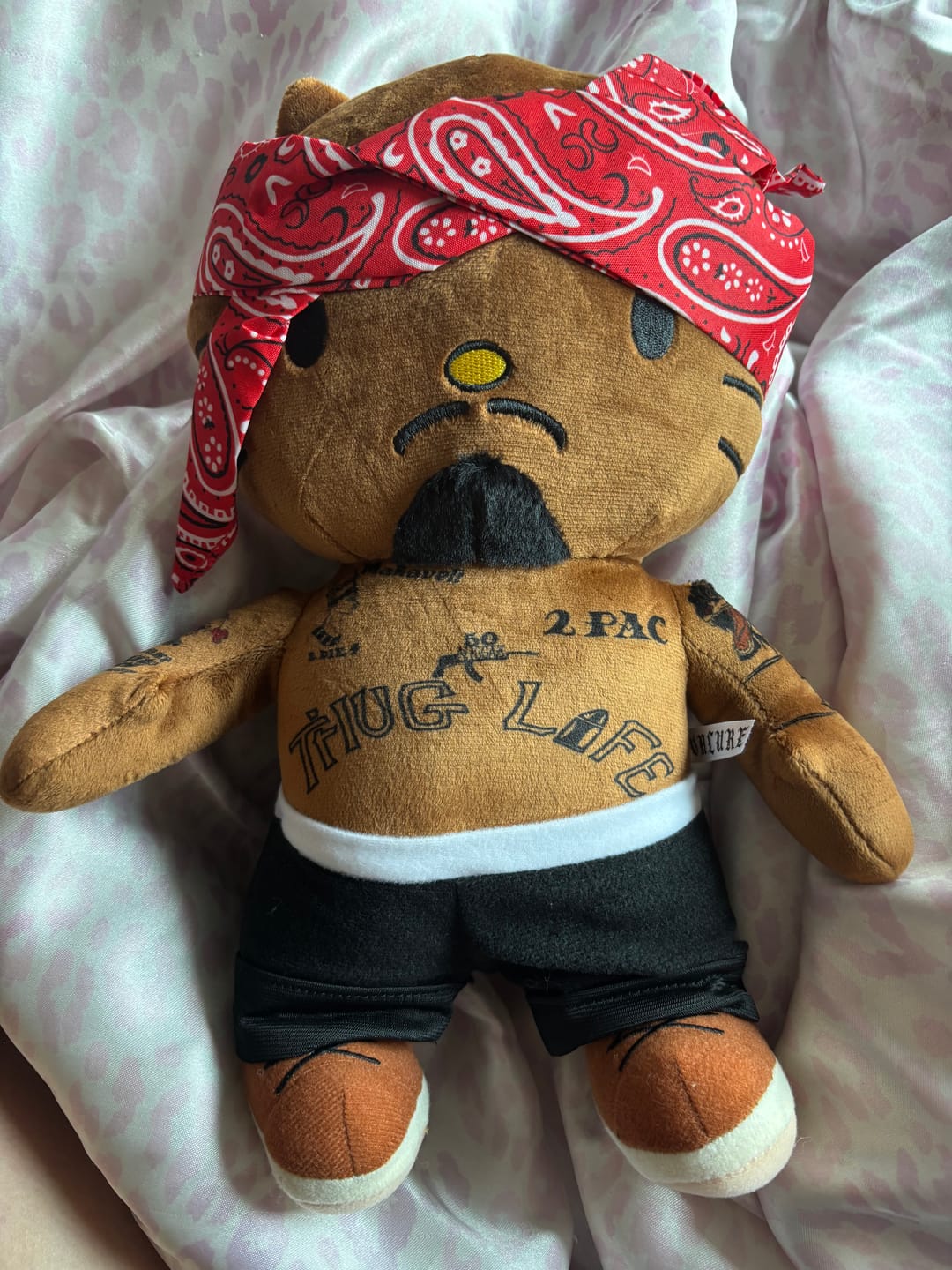 Customer photo review of tupac