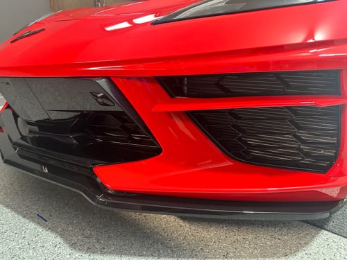 Customer photo review of Chevrolet Corvette C8 Z51 Package Front Splitter