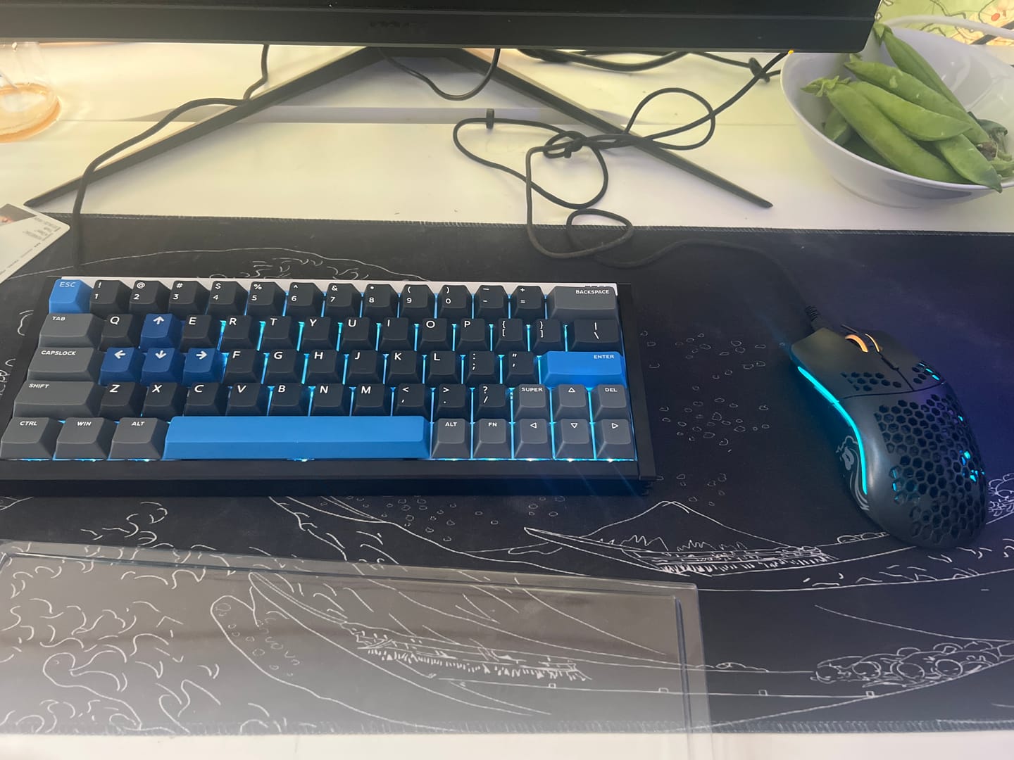 Customer photo review of IQUNIX EZ60/EZ63 Magnetic Switch Gaming HE Keyboard