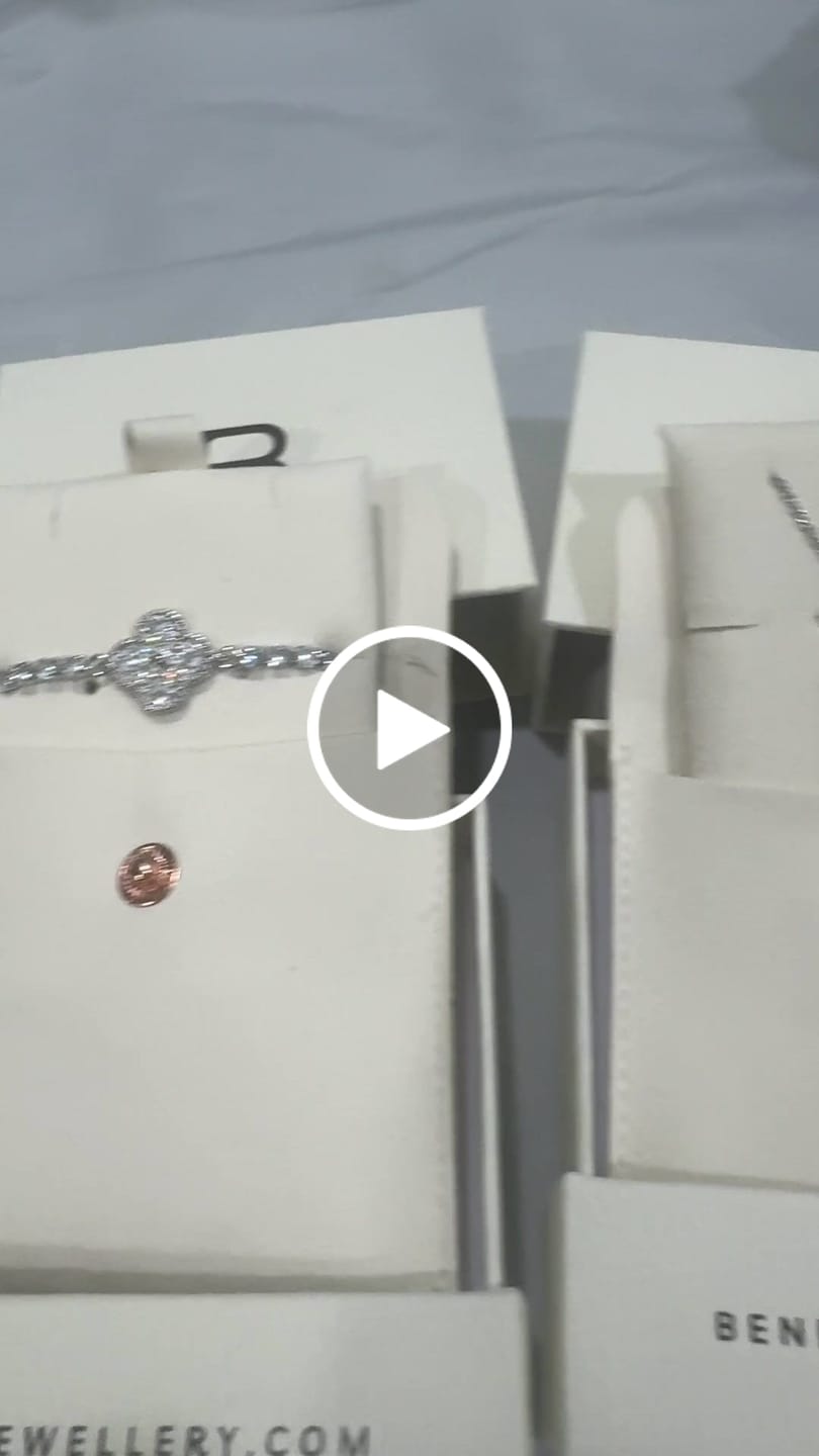Customer video review of Bene Jewellery Organizer