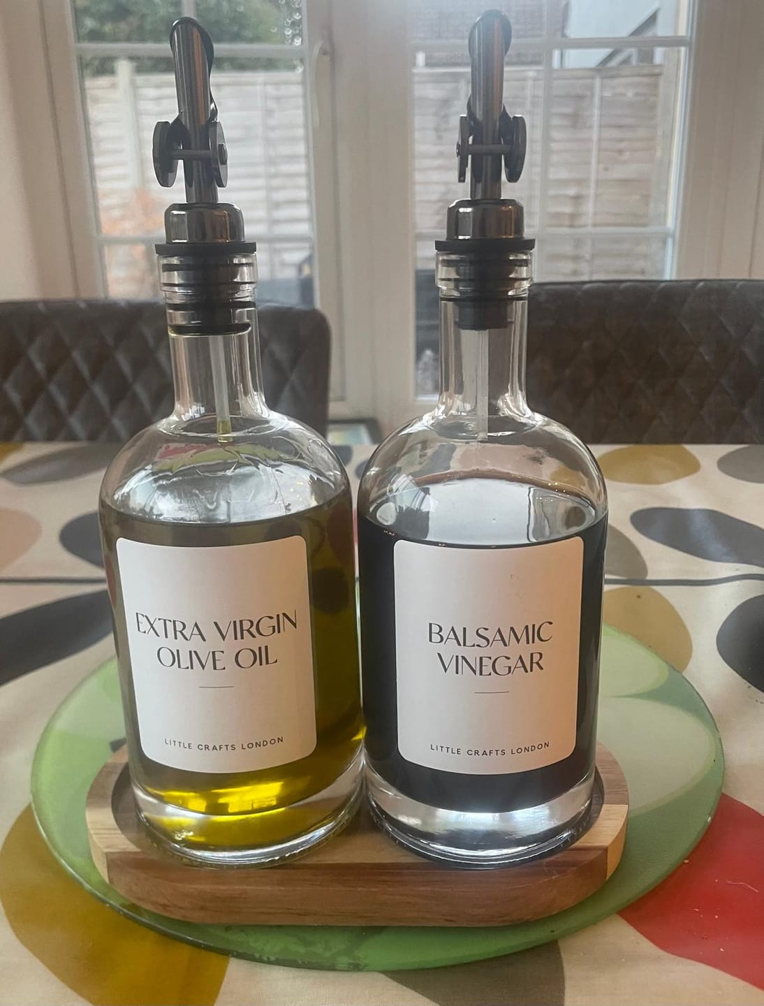 Customer photo review of Set of 2 Round Glass Oil Bottle 500 ML & Oval Tray