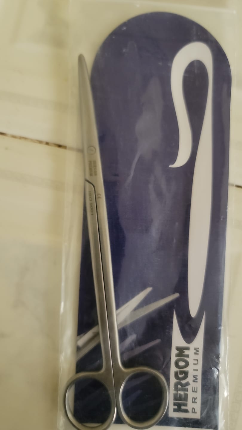 Customer photo review of Pinza porta agujas Mayo Hegar - Marca Hergom Medical