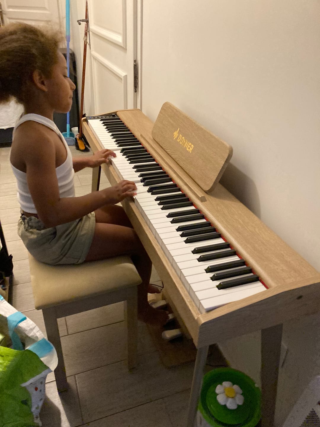 Customer photo review of Donner DDP-60 Piano numérique