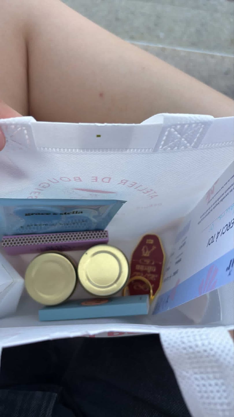 Customer photo review of Sac surprise édition limitée