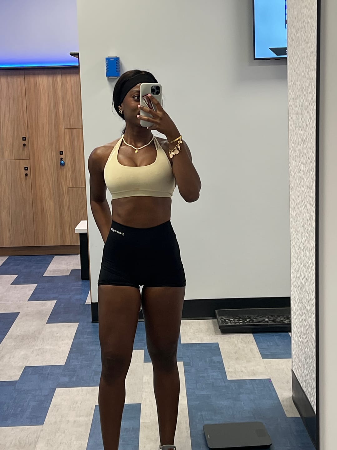 Customer photo review of W165 Lift Seamless Short